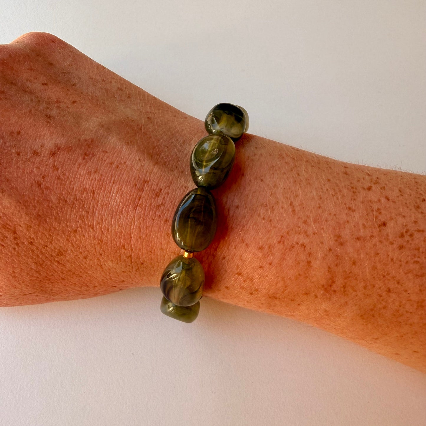 OPALE – Bracelet de perles ovales colorées